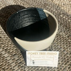 New Handmade bowl. Dishwasher safe. Made in Wisconsin USA 💕